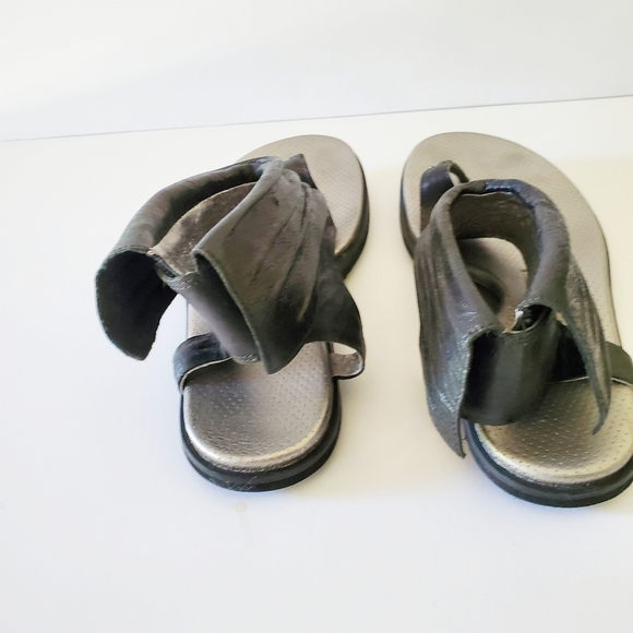 Black Sandals Gladiator 5 Ankle Cuff - Picture 4 of 7